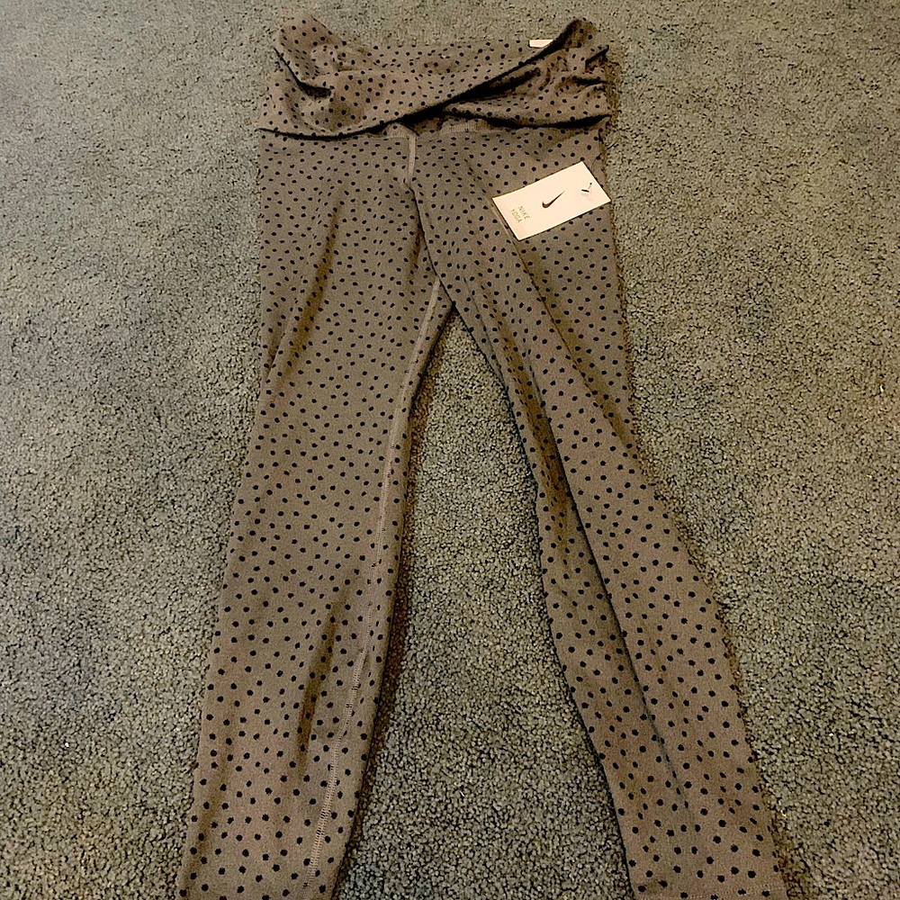 NWT Nike Yoga Pants